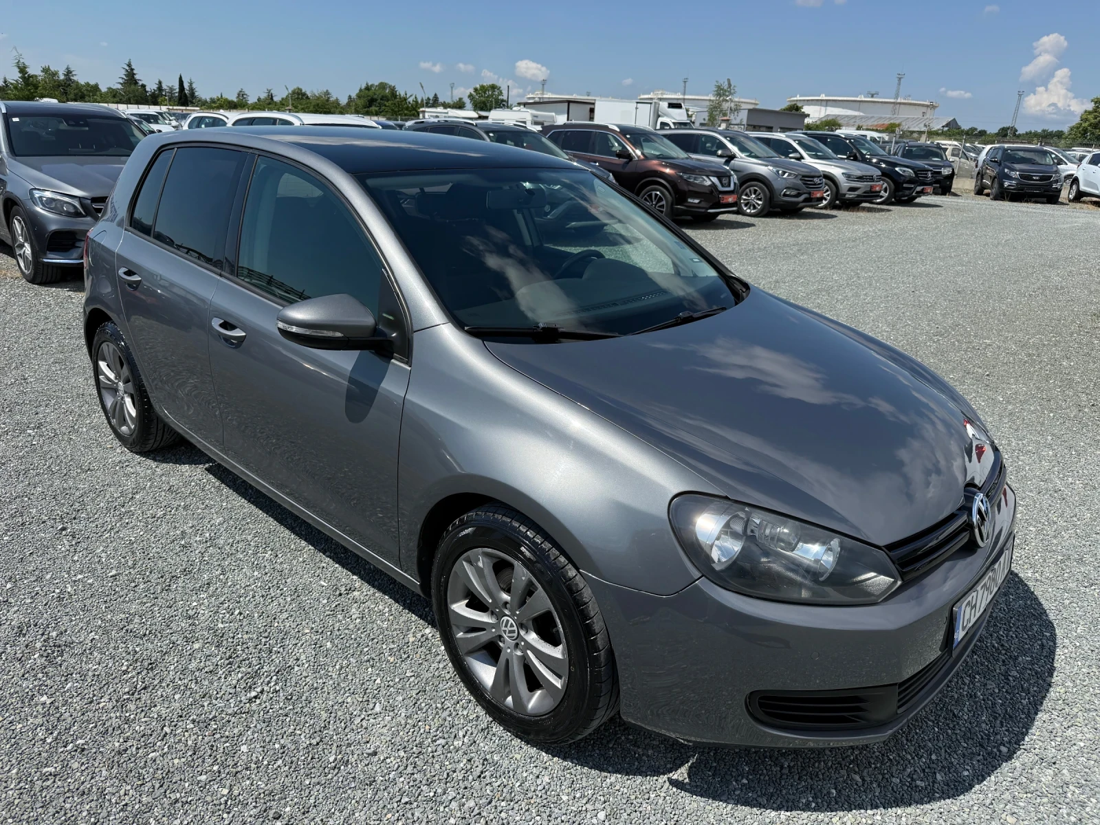 VW Golf (KATO НОВА), снимка 3 - Автомобили и джипове - 54785964