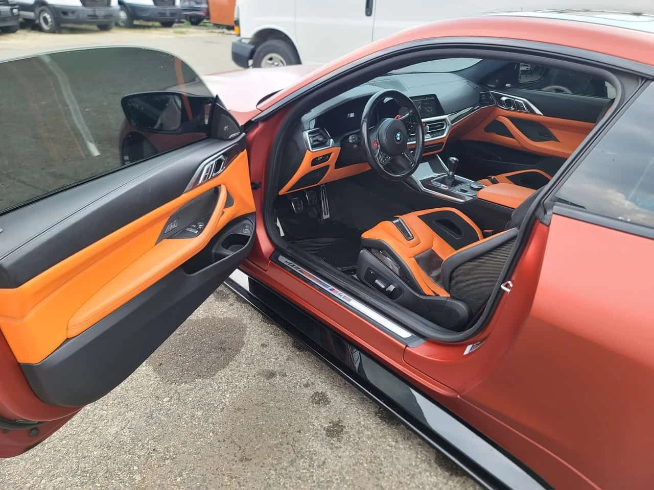 BMW M4 Competition CARFAX, снимка 5 - Автомобили и джипове - 54812046
