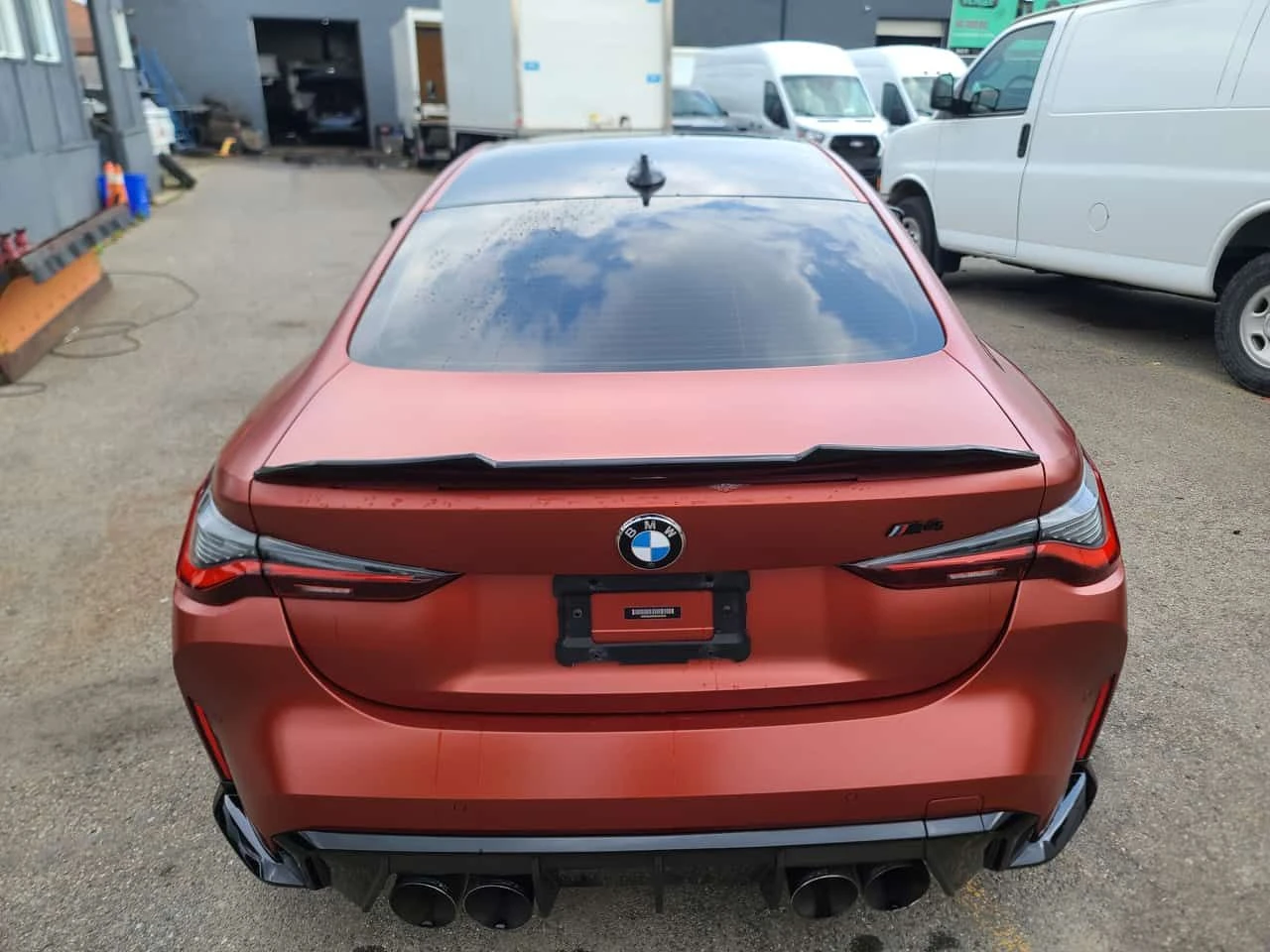 BMW M4 Competition CARFAX, снимка 4 - Автомобили и джипове - 54812046