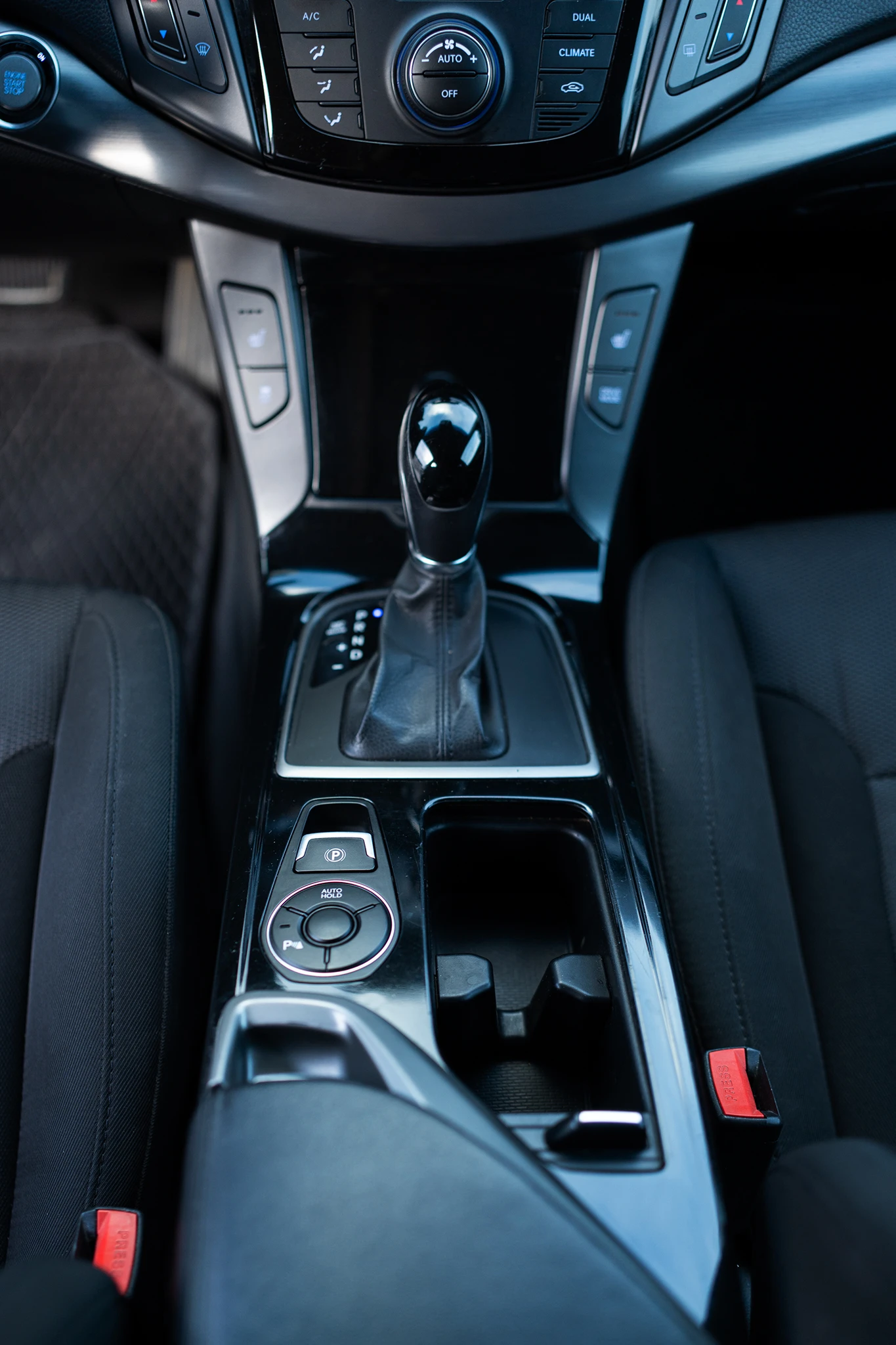 Hyundai I40, снимка 10 - Автомобили и джипове - 54832148
