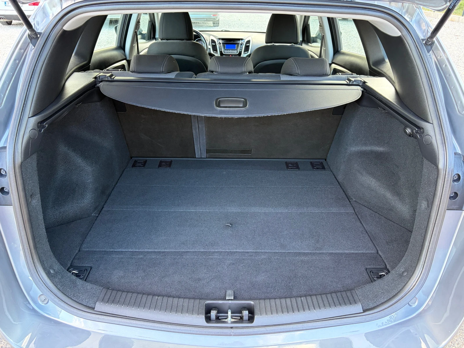 Hyundai I30 1.6CRDI | Mobile.bg � ����������� 12