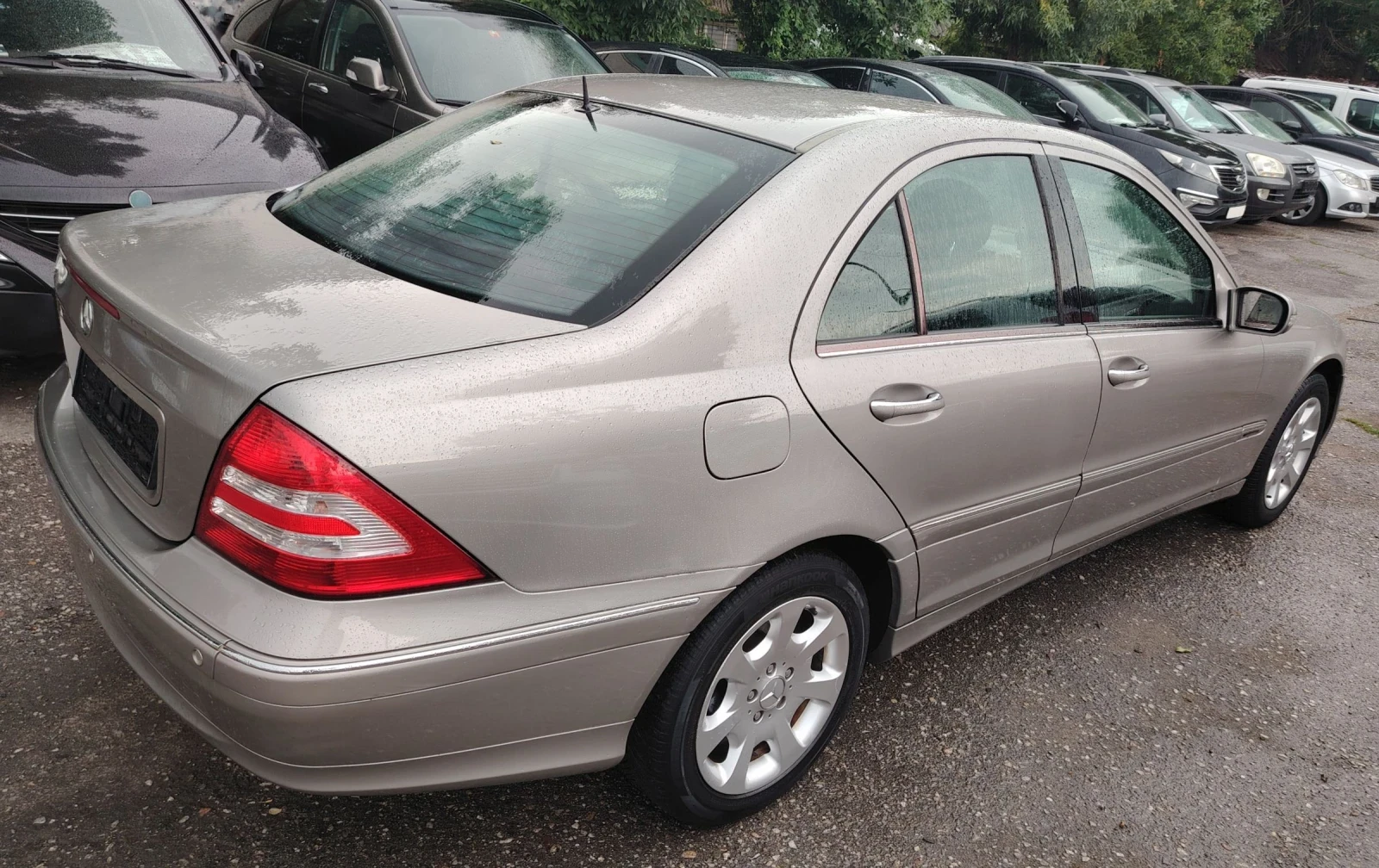 Mercedes-Benz C 180 Kompressor/ELEGANSE, снимка 4 - Автомобили и джипове - 55327159