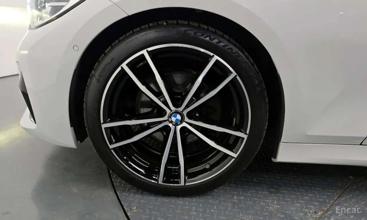 BMW 320 320d Touring M Sport * ФИНАНСИРАНЕ, снимка 5 - Автомобили и джипове - 55565950