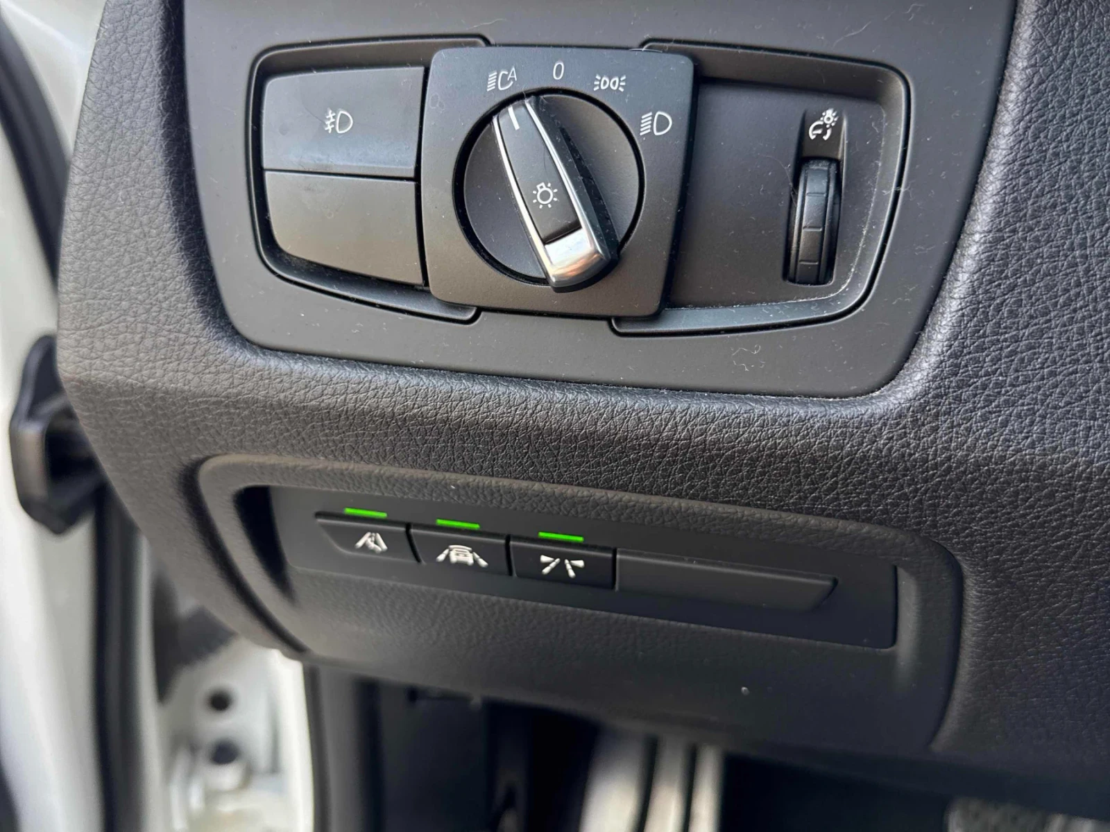 BMW 340 XDrive40i* HARMAN KARDON* HEAD-UP* LIEN ASSIST* CA, снимка 11 - Автомобили и джипове - 55830321