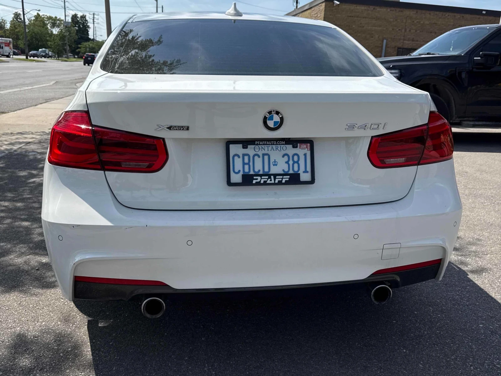 BMW 340 XDrive40i* HARMAN KARDON* HEAD-UP* LIEN ASSIST* CA, снимка 5 - Автомобили и джипове - 55830321