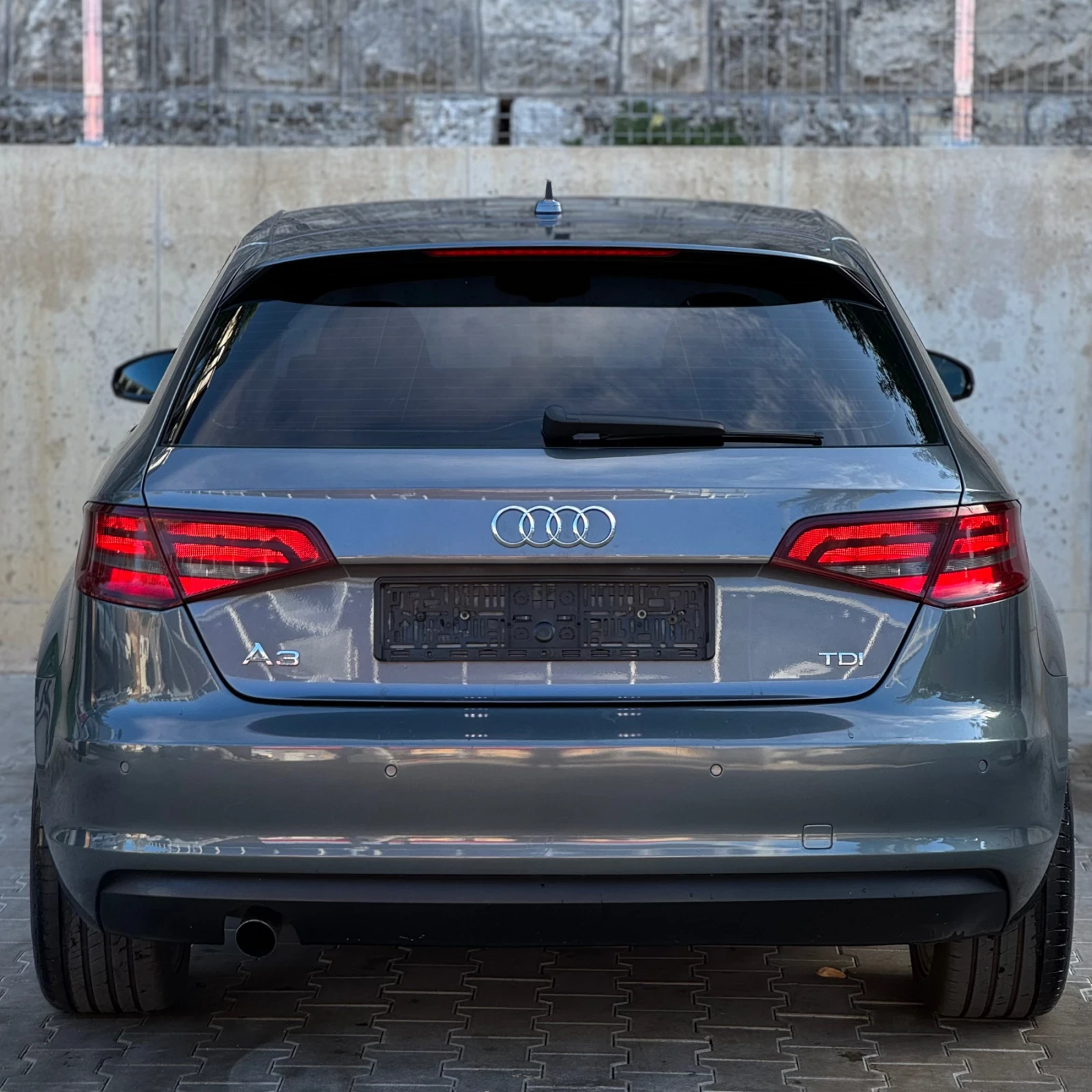 Audi A3 1.6tdi / ПРОМО / ОБСЛУЖЕН, снимка 6 - Автомобили и джипове - 55988703
