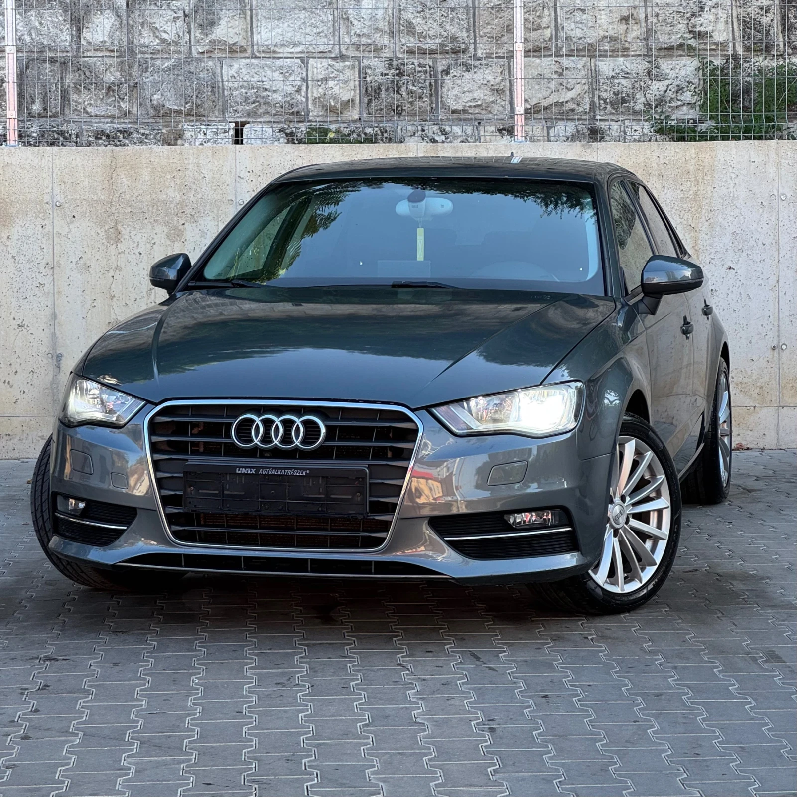 Audi A3 1.6tdi / ПРОМО / ОБСЛУЖЕН