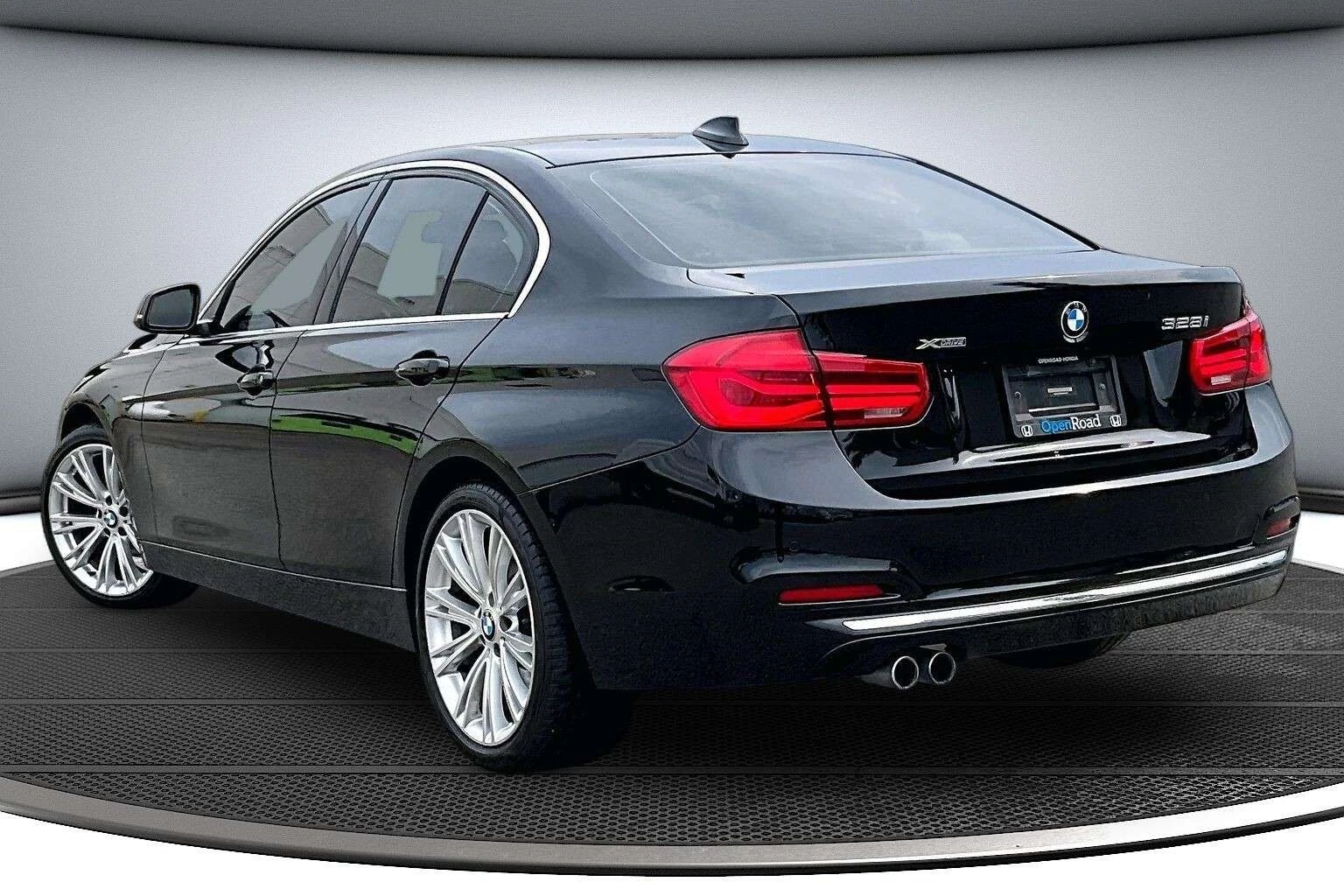 BMW 328 i XDRIVE LEATHER | SUNROOF | BLUETOOTH, снимка 3 - Автомобили и джипове - 56003029
