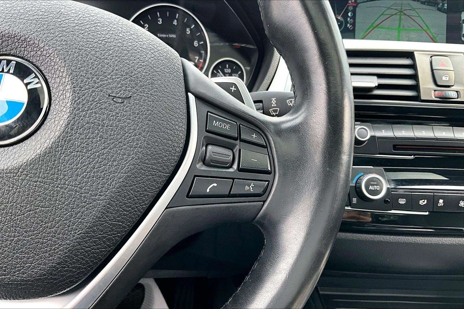 BMW 328 i XDRIVE LEATHER | SUNROOF | BLUETOOTH, снимка 14 - Автомобили и джипове - 56003029