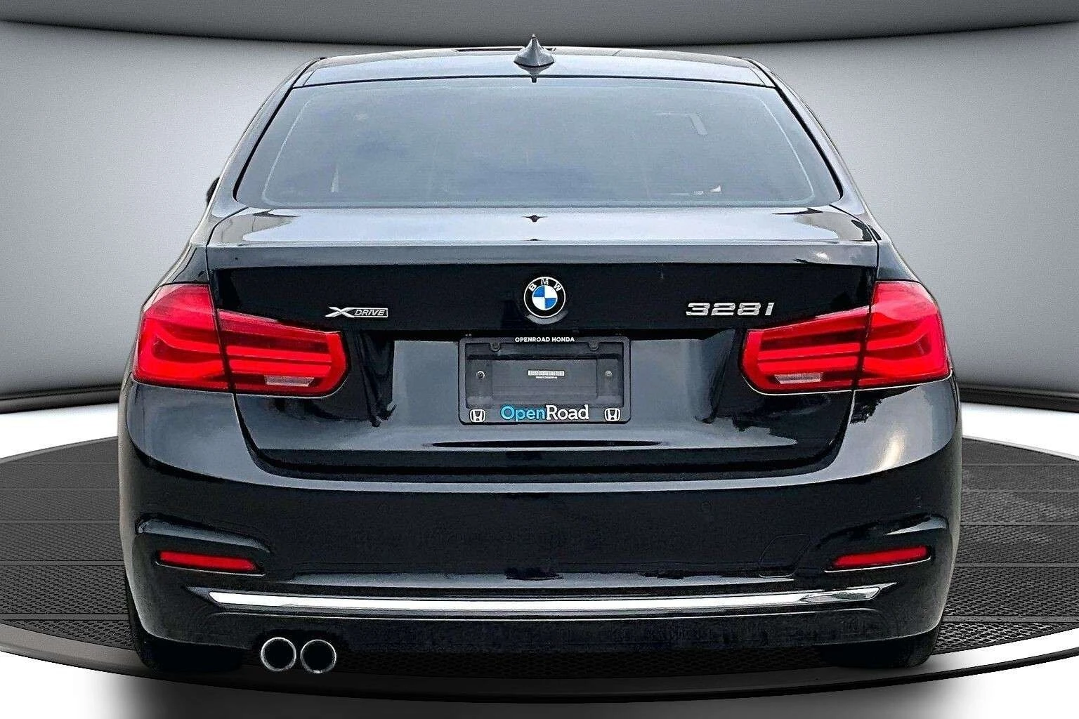 BMW 328 i XDRIVE LEATHER | SUNROOF | BLUETOOTH, снимка 4 - Автомобили и джипове - 56003029