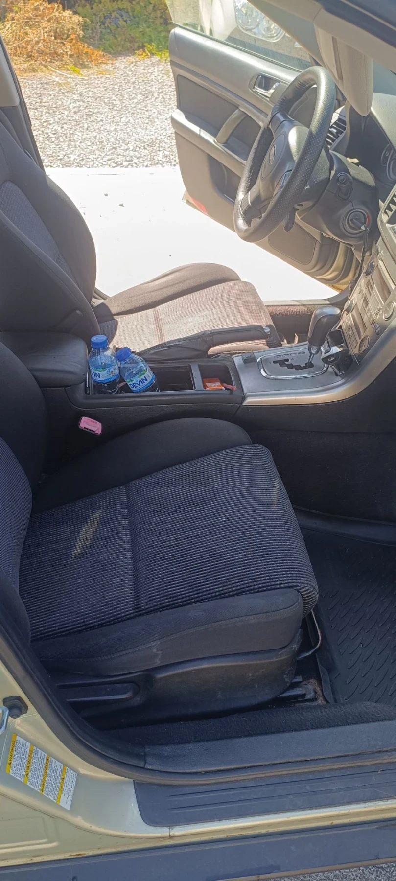 Subaru Outback, снимка 10 - Автомобили и джипове - 56024319