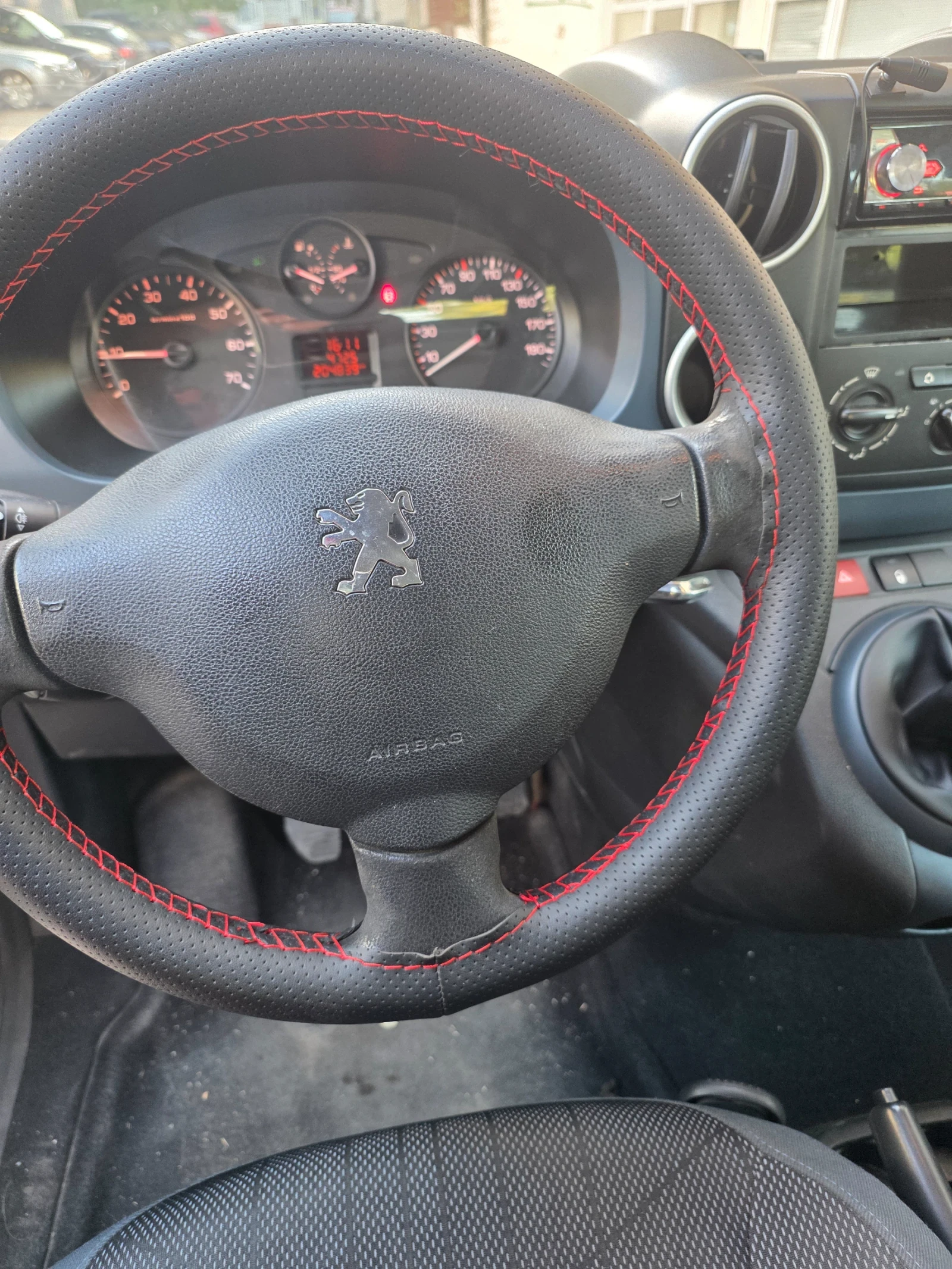 Peugeot Partner Partner, снимка 10 - Автомобили и джипове - 56065046