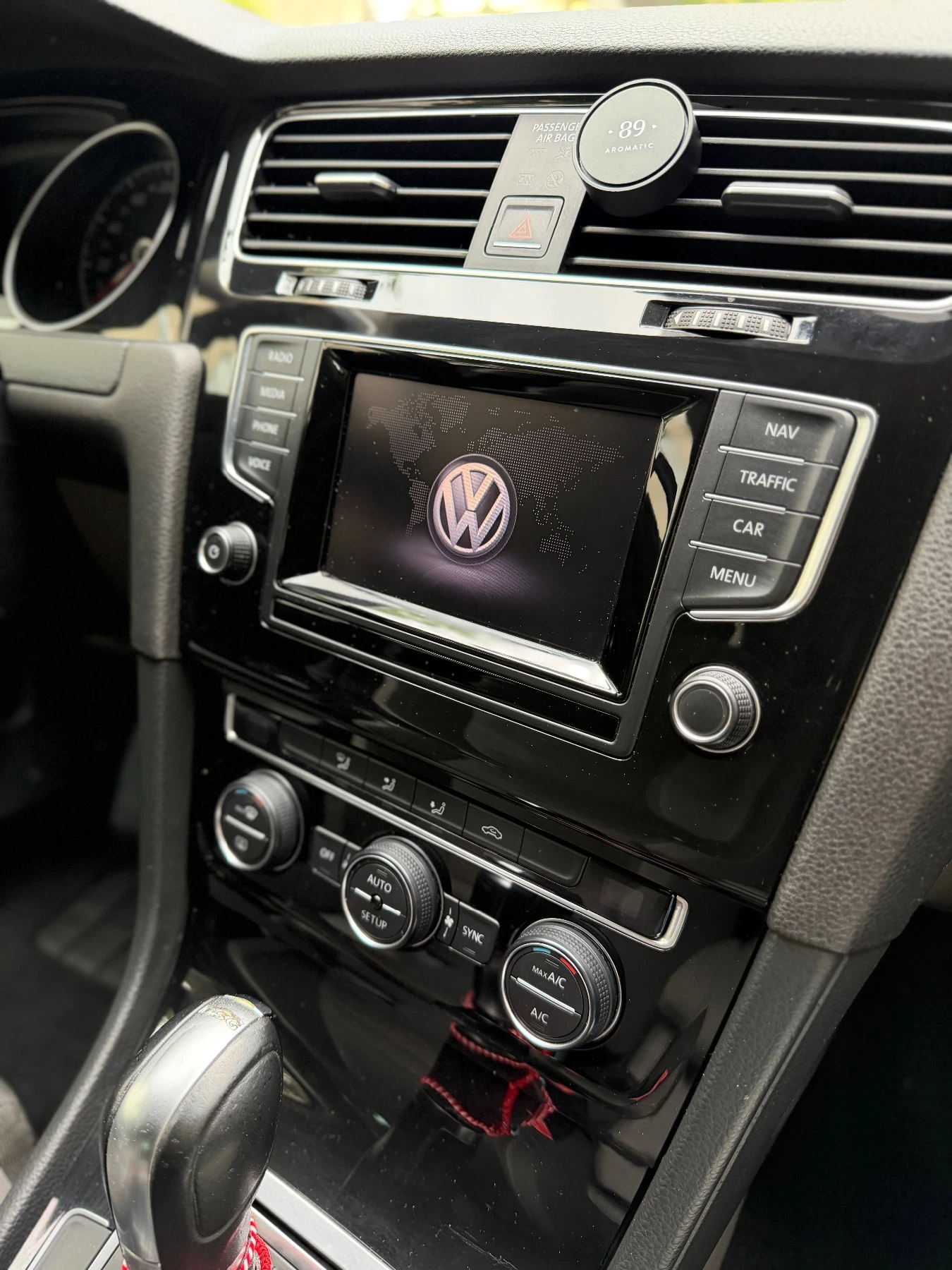 VW Golf, снимка 11 - Автомобили и джипове - 56466289
