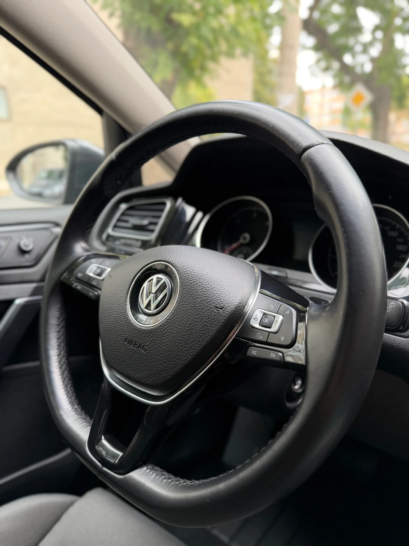 VW Golf, снимка 10 - Автомобили и джипове - 56466289