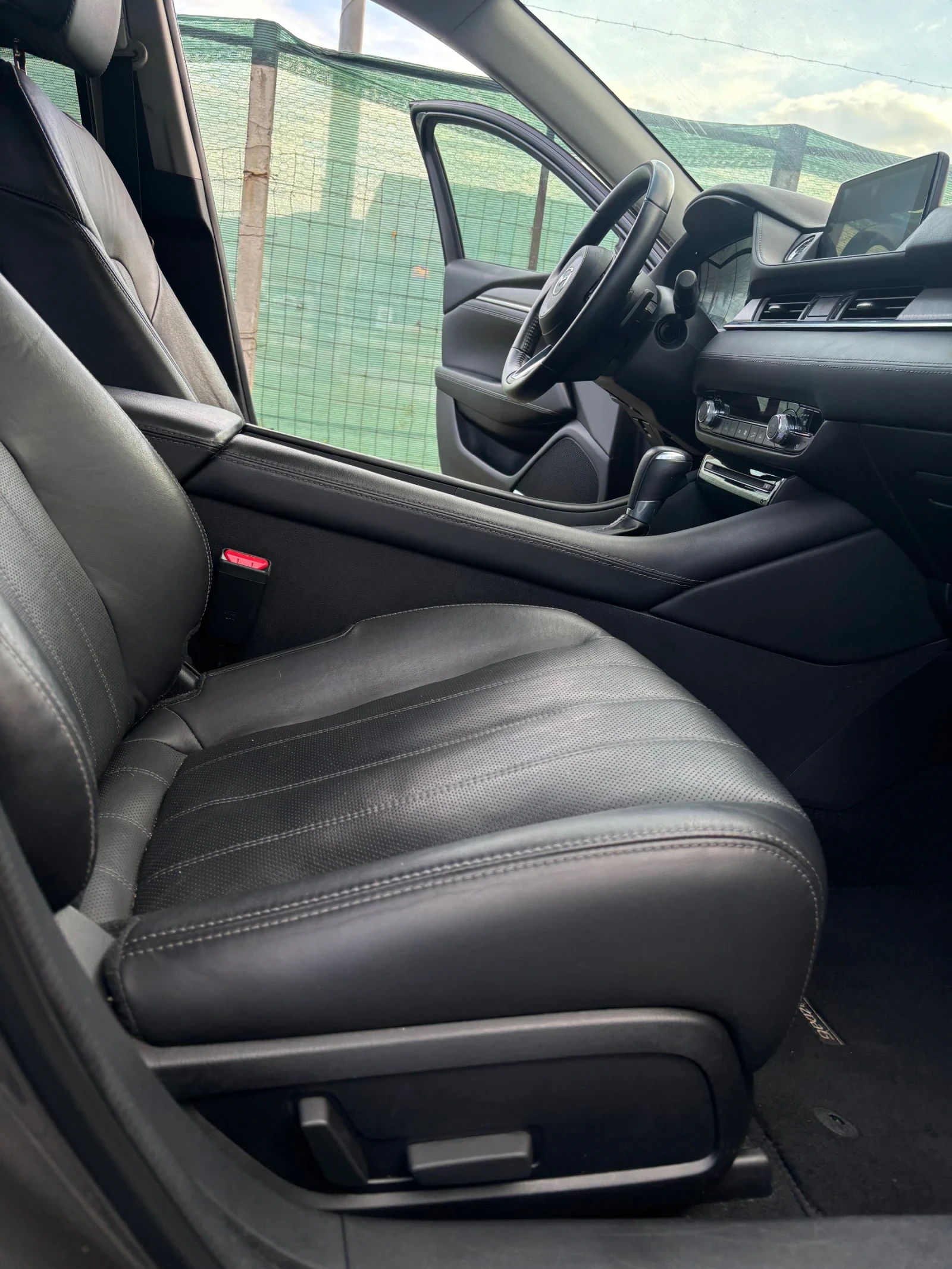 Mazda 6 FACELIFT 2.2D AUTOMATIC FULL, снимка 12 - Автомобили и джипове - 56658868