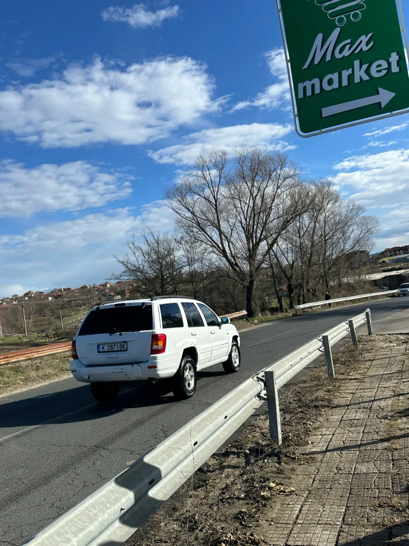 Jeep Grand cherokee, снимка 4 - Автомобили и джипове - 49294384