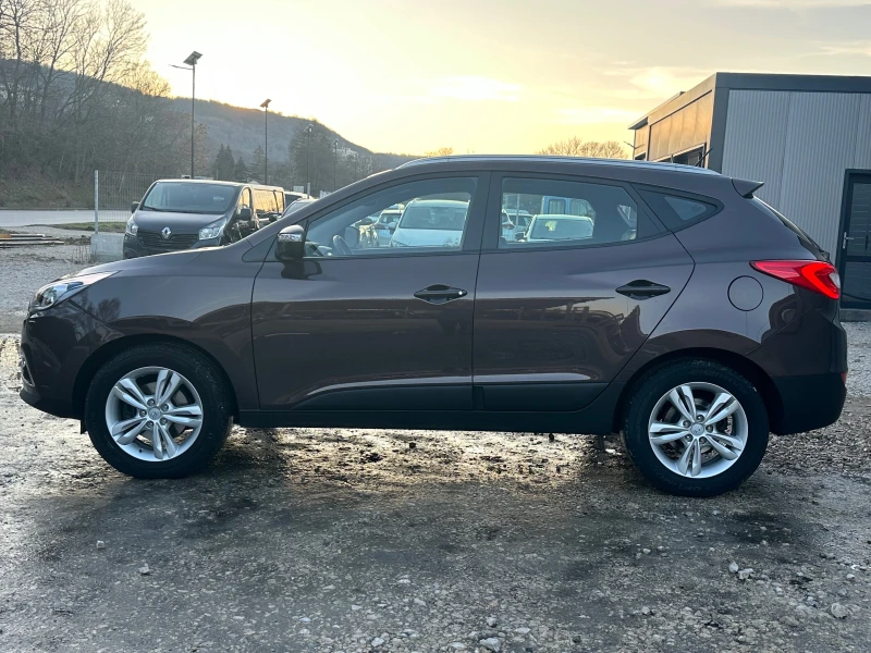 Hyundai IX35 DIESEL* FACE* FULL* 4X4* PANORAMA* AVTOMAT, снимка 7 - Автомобили и джипове - 49397575