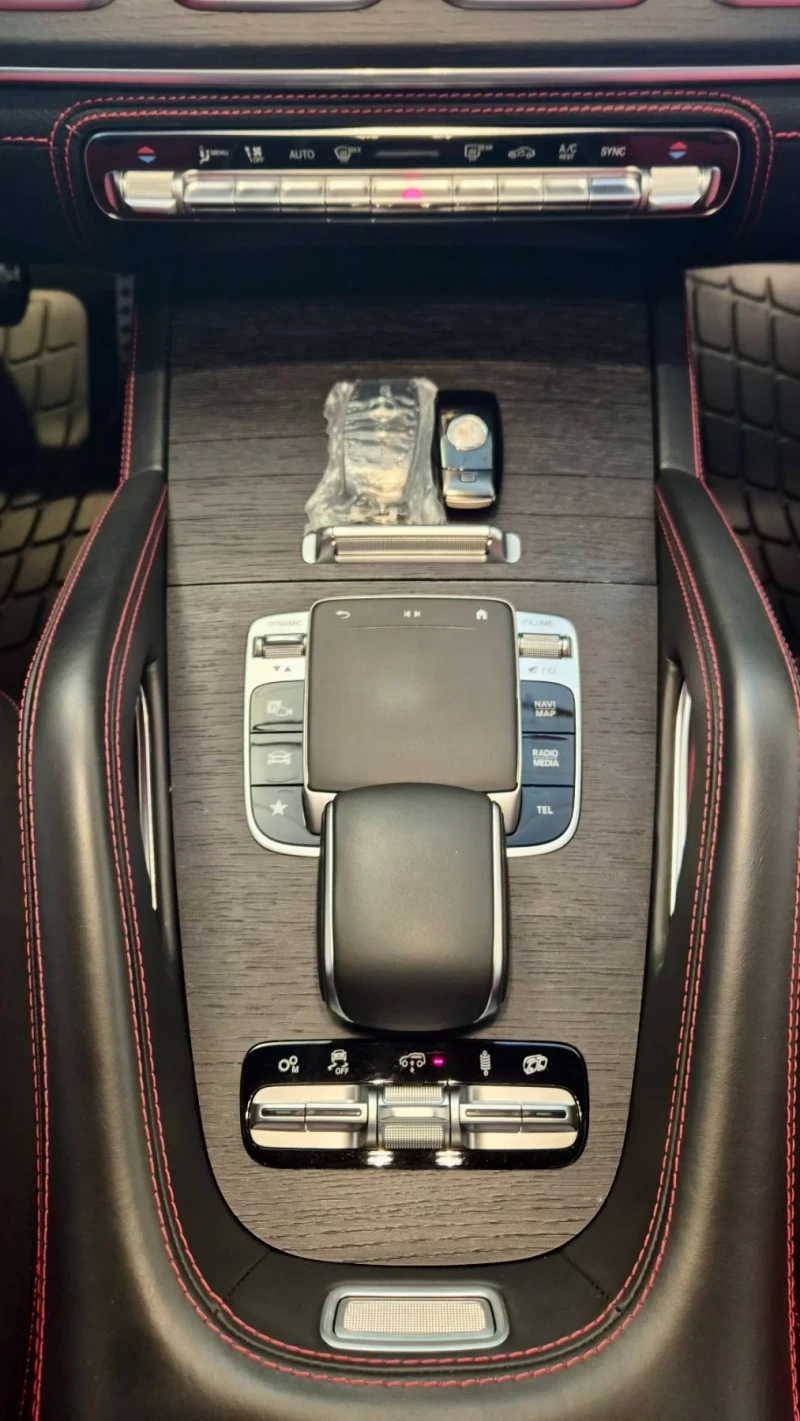 Mercedes-Benz GLE 53 4MATIC 3. 0L Turbo + EQ Boost (48V), снимка 15 - Автомобили и джипове - 51599900