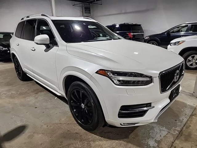 Volvo Xc90 T6* Дистроник* CarPlay* Пано* Keyless* 7места* , снимка 3 - Автомобили и джипове - 47913065