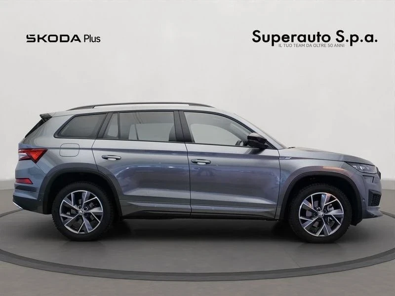 Skoda Kodiaq 2.0 TDI EVO SCR DSG SportLine 8500км ОЧАКВАН ВНОС , снимка 3 - Автомобили и джипове - 49484377