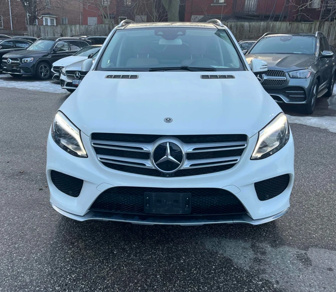 Mercedes-Benz GLE 400