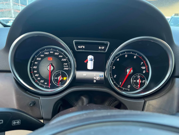 Mercedes-Benz GLE 400  - изображение 10