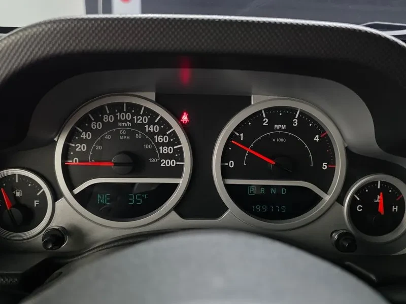 Jeep Wrangler 2.8 Diesel Rubicon 2-Door, снимка 8 - Автомобили и джипове - 56253060