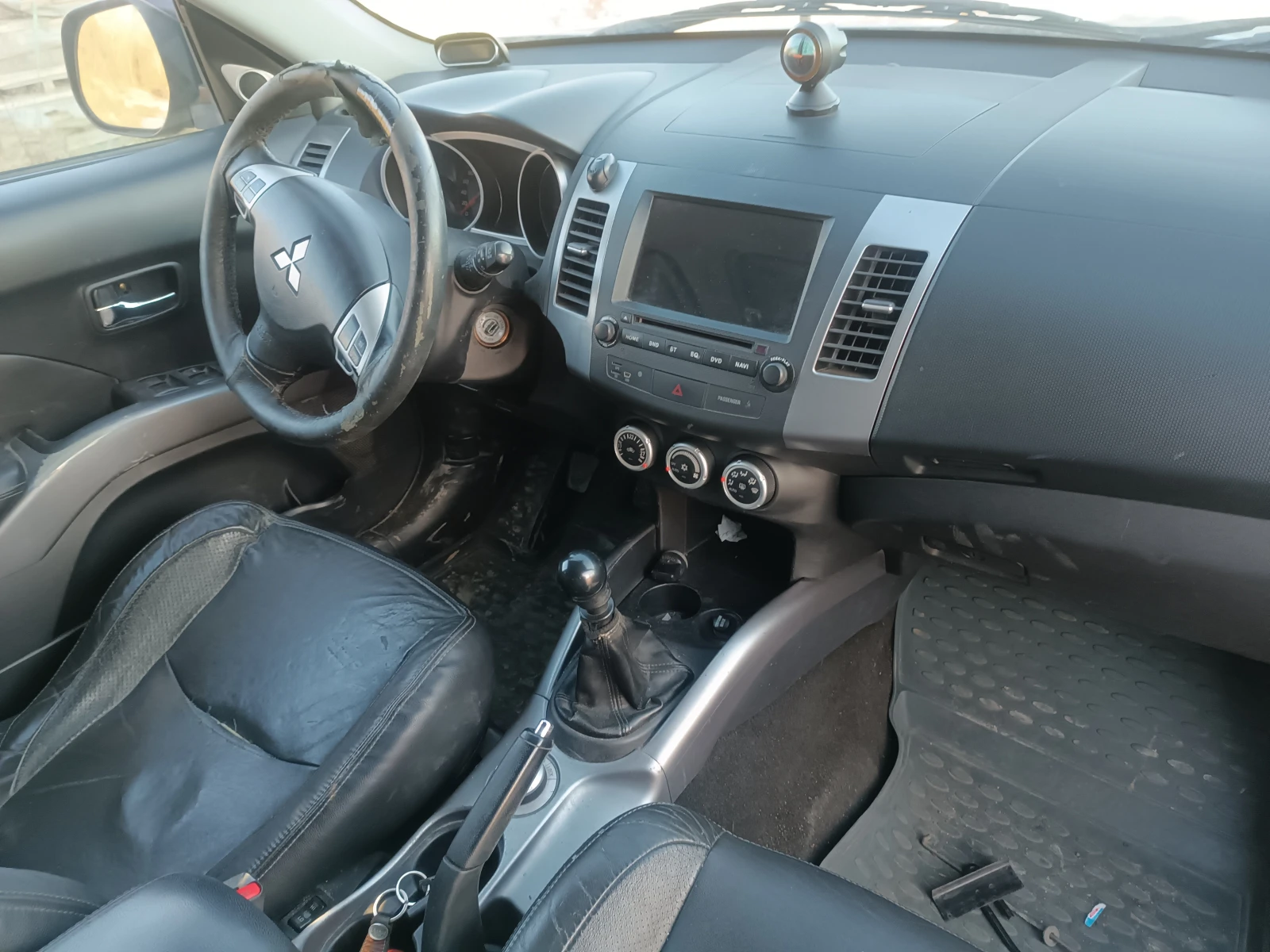 Mitsubishi Outlander 2.0 DI-D | Mobile.bg   12