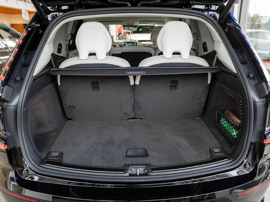 Volvo EX90 PLUS/SINGLE-MOTOR/277HP/360/PANO/AMBI/LED/174f - изображение 6