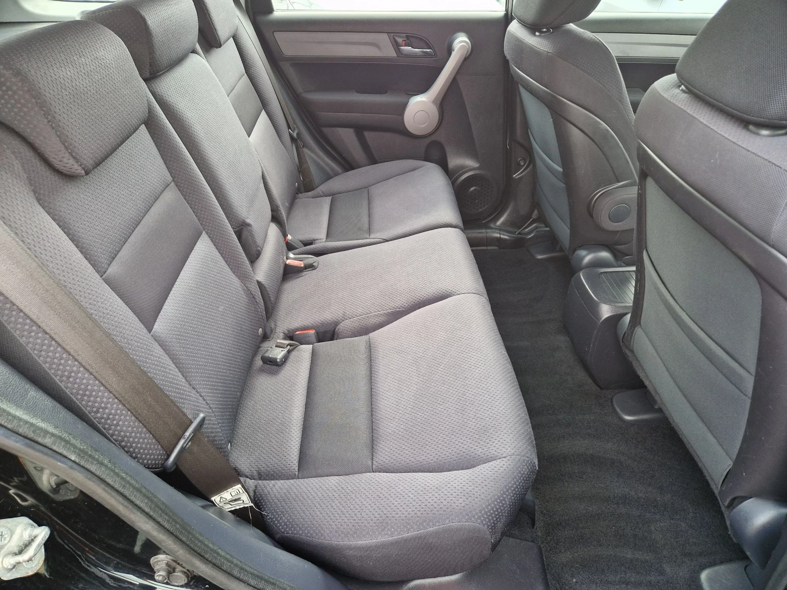 Honda Cr-v 2.0i-VTEC 4x4  Автоматик - изображение 9