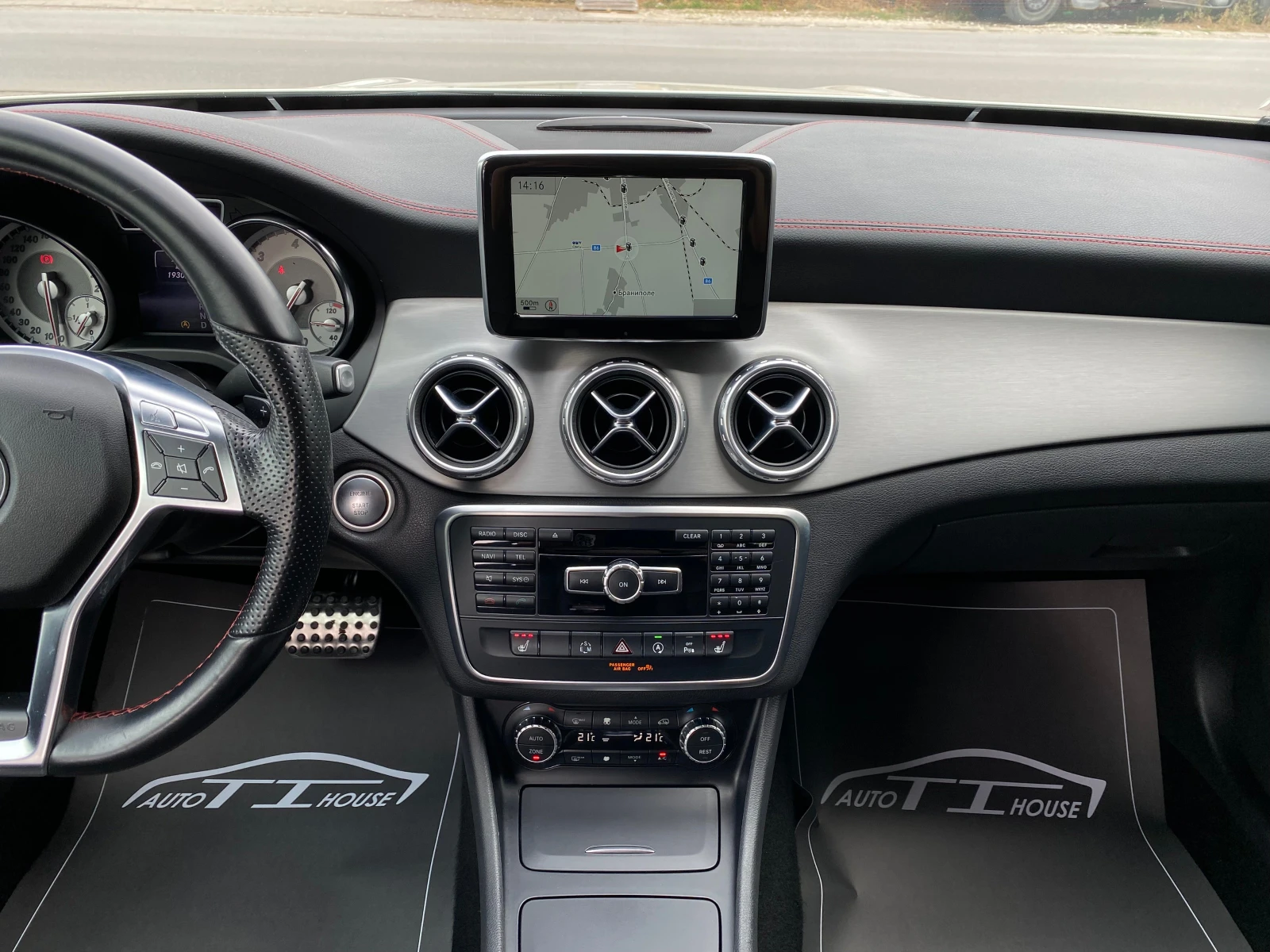 Mercedes-Benz GLA 220 AMG* Pano* Keyless GO* Harman/Kardon*  | Mobile.bg   12