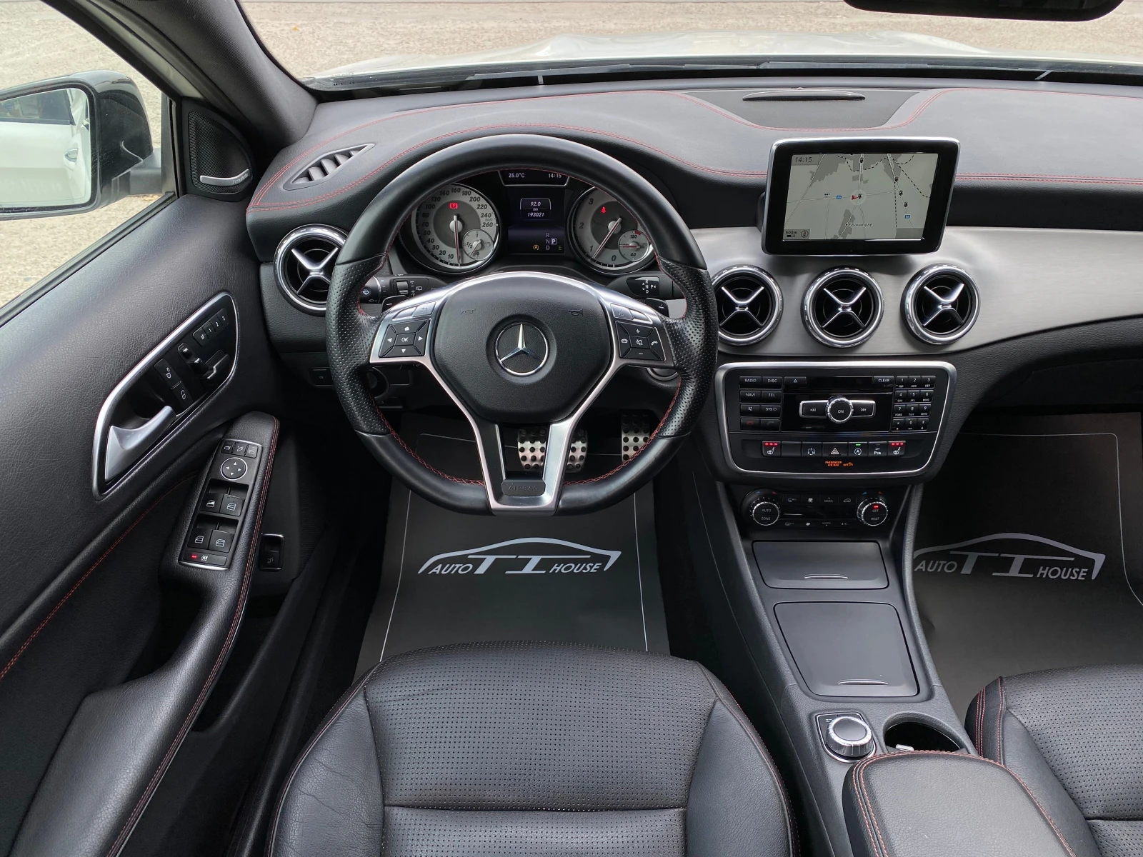 Mercedes-Benz GLA 220 AMG* Pano* Keyless GO* Harman/Kardon*  | Mobile.bg   11