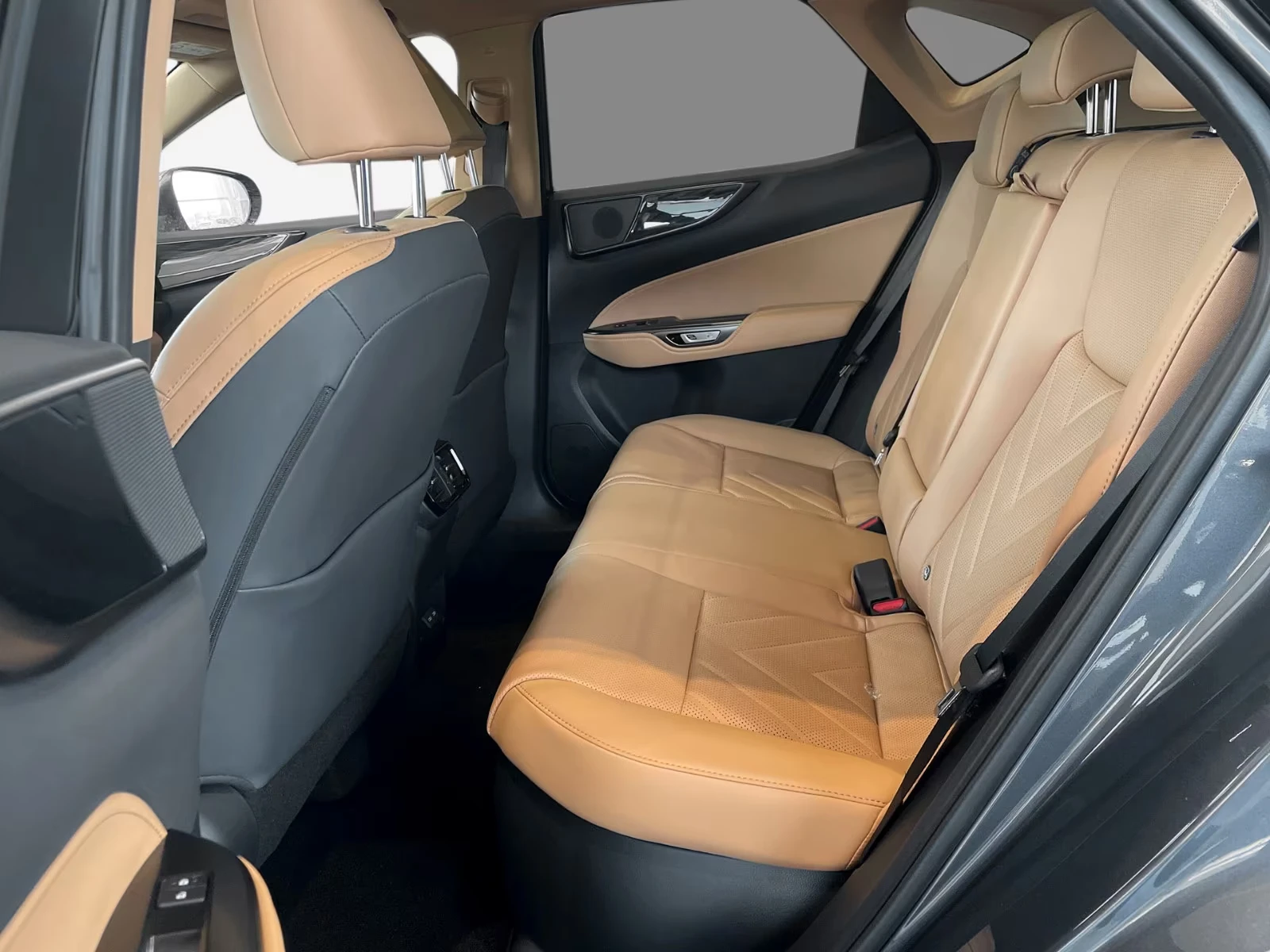 Lexus NX 450 EXECUTIVE/291HP/ВСИЧКИ ЕКСТРИ/ИЗБОР ЦВЯТ/PANO/153h - изображение 10