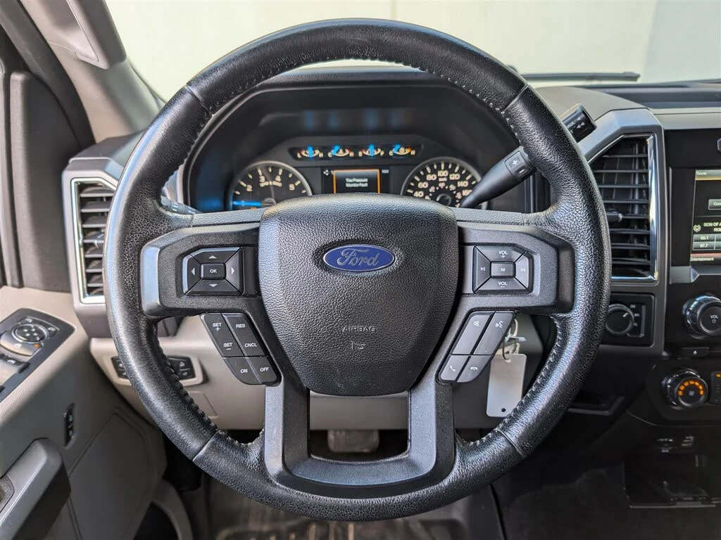 Ford F150 XLT SuperCrew 4WD * АвтоКредит * (Цена до БГ), снимка 12 - Автомобили и джипове - 53841521