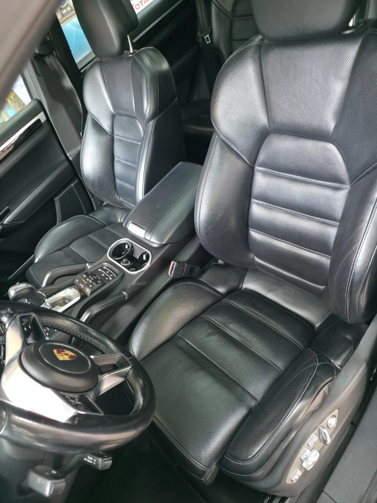 Porsche Cayenne, снимка 9 - Автомобили и джипове - 54500026