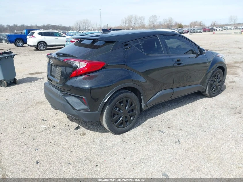 Toyota C-HR 2.0l Le, снимка 4 - Автомобили и джипове - 54622402