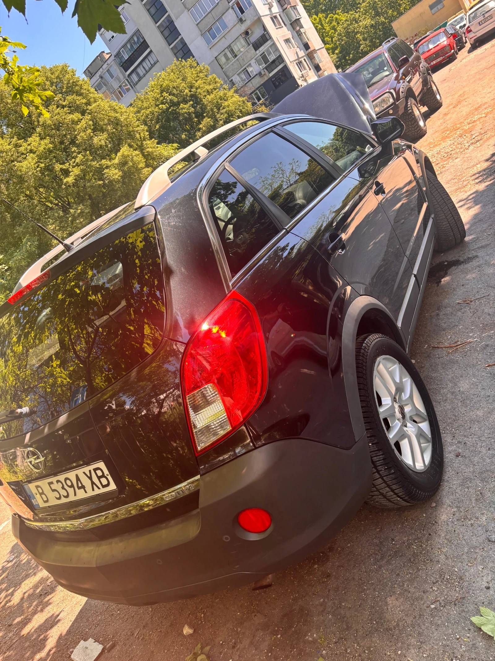 Opel Antara, снимка 3 - Автомобили и джипове - 54700797