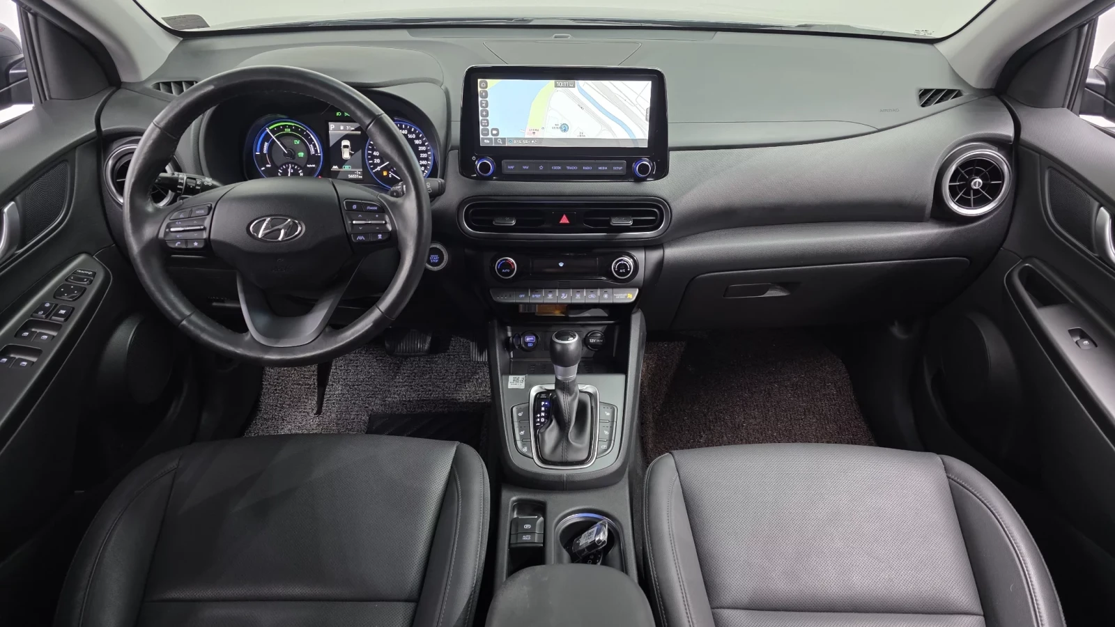 Hyundai Kona Hybrid подгрев* обдухване* , снимка 7 - Автомобили и джипове - 54699386