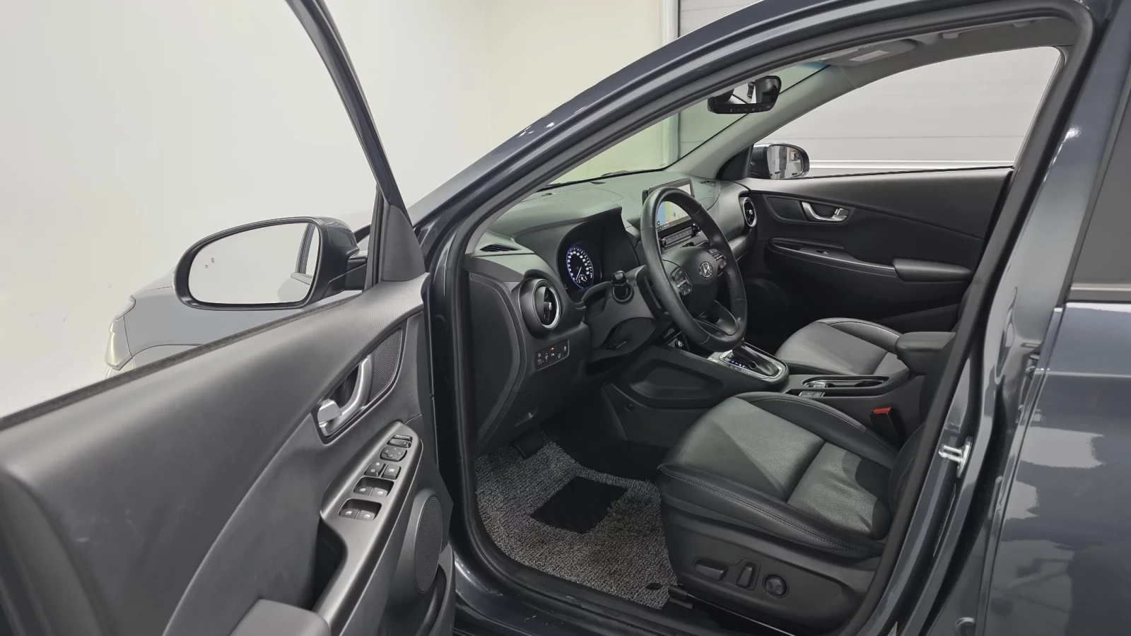 Hyundai Kona Hybrid подгрев* обдухване* , снимка 11 - Автомобили и джипове - 54699386