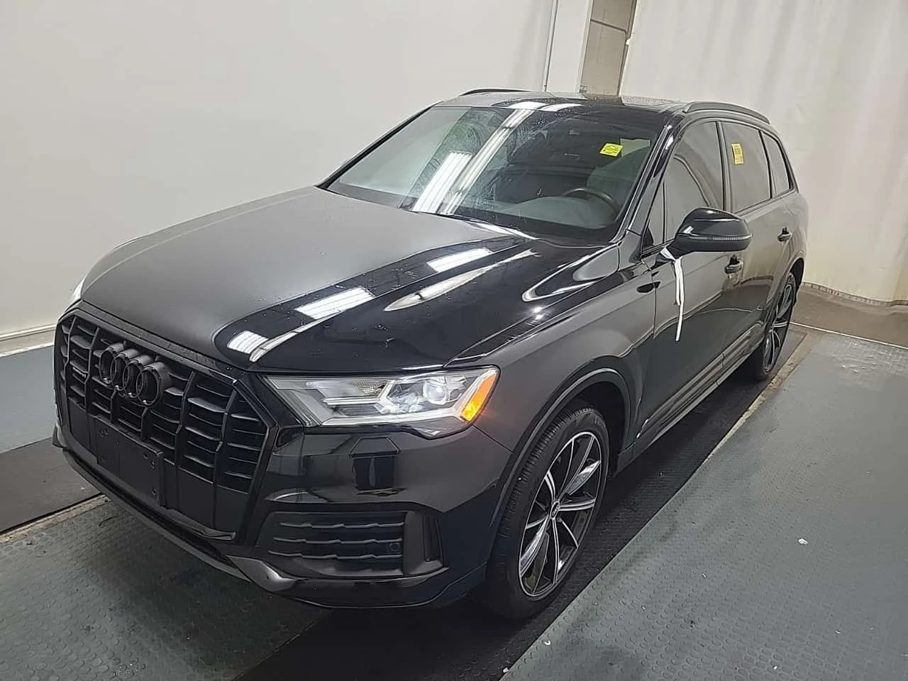Audi Q7 45TFSI * KOMFORT * CARFAX * От VW * 