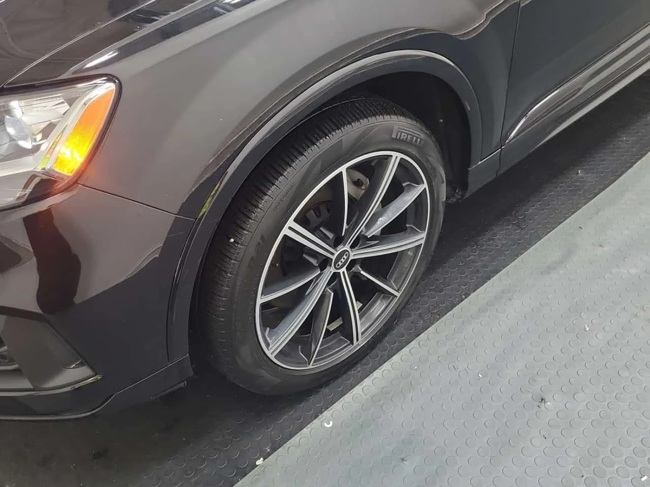 Audi Q7 45TFSI * KOMFORT * CARFAX * От VW * , снимка 15 - Автомобили и джипове - 55690273