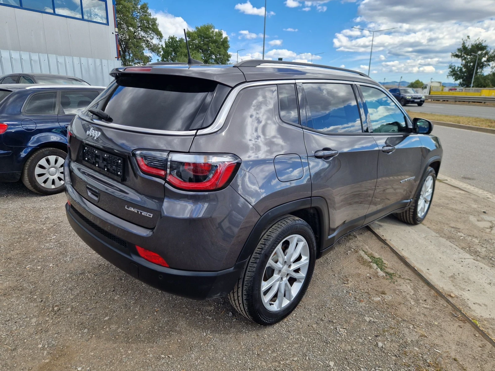 Jeep Compass 1.4 T 170HP.TREND ITALIA, снимка 8 - Автомобили и джипове - 55949972