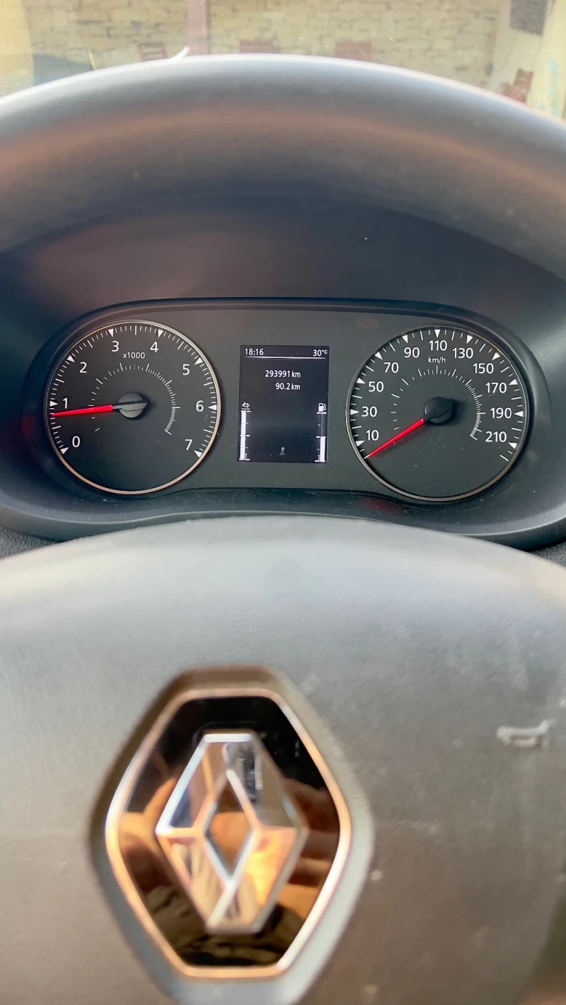 Renault Master 2.3 170 коня!294000 РЕАЛНИ КИЛОМЕТРИ!, снимка 5 - Бусове и автобуси - 52582108