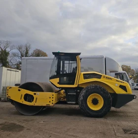      BOMAG 213