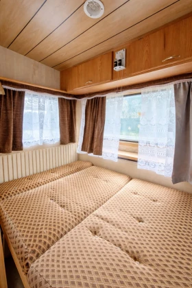 Каравана Wilk 450, снимка 5