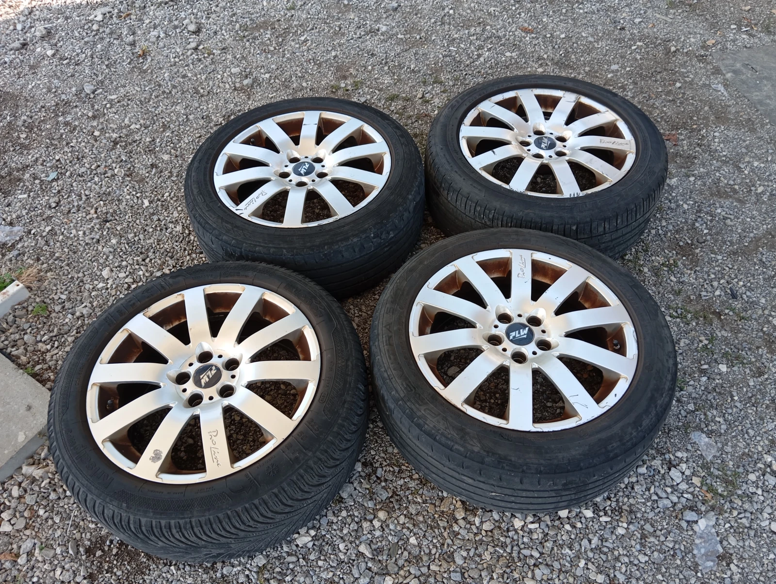    225/50R17  Ford Galaxy | Mobile.bg   1