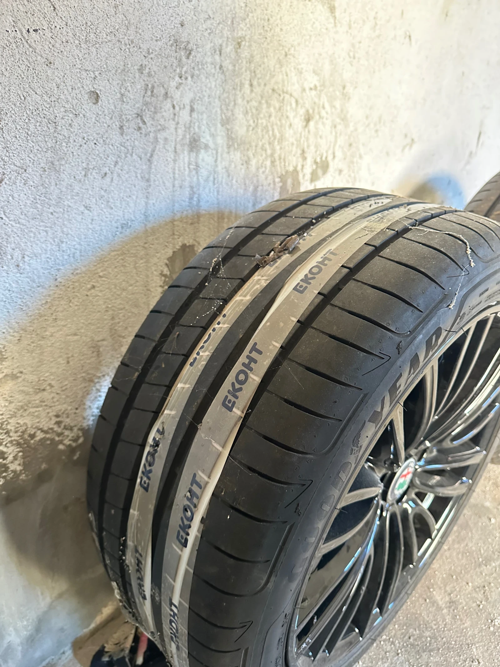 ���� � ������ 255/40R18 �� Alfa Romeo Gt | Mobile.bg � ����������� 3