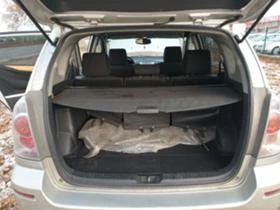 Toyota Corolla verso 2.2D-CAT/2.0D-4D/2.2D-4D, снимка 12