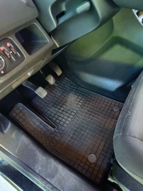 Opel Meriva Бензин/фабрична газ, снимка 11