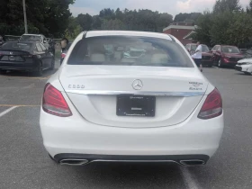 Mercedes-Benz C 300 CARFAX/ПАНОРАМА/ПОДГРЕВ/НАВИ/ПАМЕТ, снимка 4
